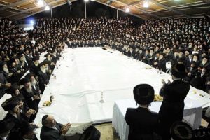 Boyan_tish,_Sukkot_2009