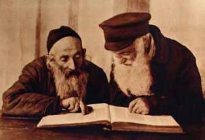 Kac_1924-10-19_Pinsk_jews_reading_mishnah_colored