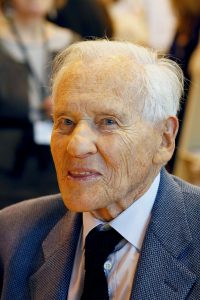 Salon_du_livre_de_Paris_2011_-_Jean_d'Ormesson_-_002